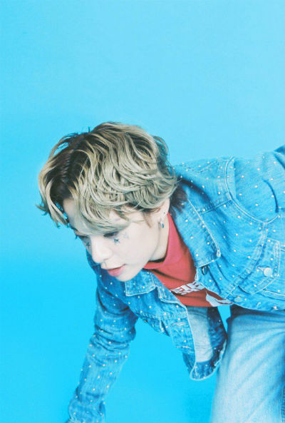 amber_4wall_foto_teaser_01