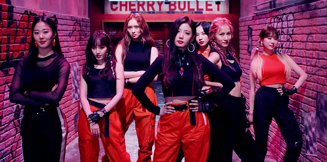 Cherry Bullet si uniscono a Beethoven per “Hands Up”