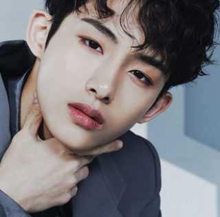 Winwin degli NCT/WayV attacca l’SM e spiega la sua assenza?