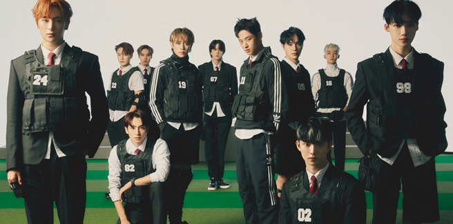 I The Boyz in ‘MAVERICK’, ispirati da ‘Squid Game’ e ‘Battle Royal’